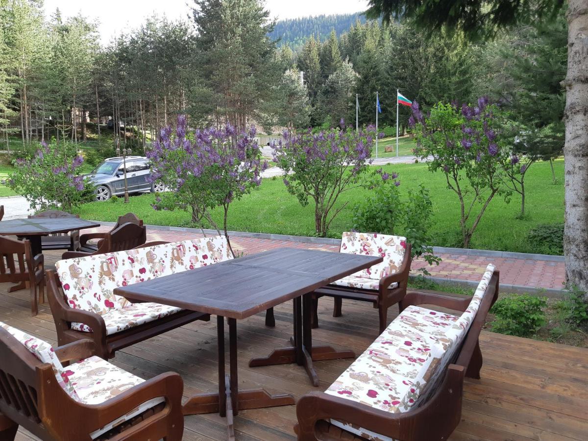 Hotel Merdjan Sarnitsa Buitenkant foto